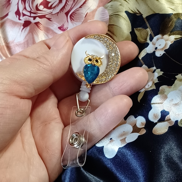 Work Badge Reel Sparkly Owl 🦉 Strong Retractable - Picture 5 of 5